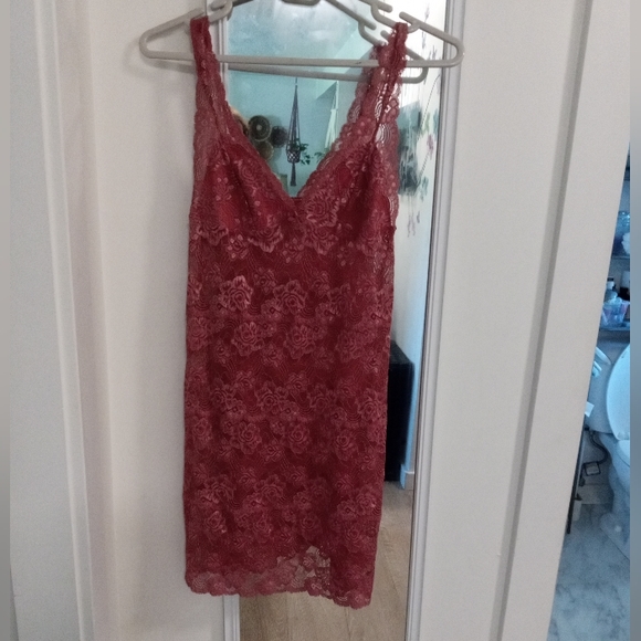 raspberry coloured lace chemise sz Small - Picture 1 of 2